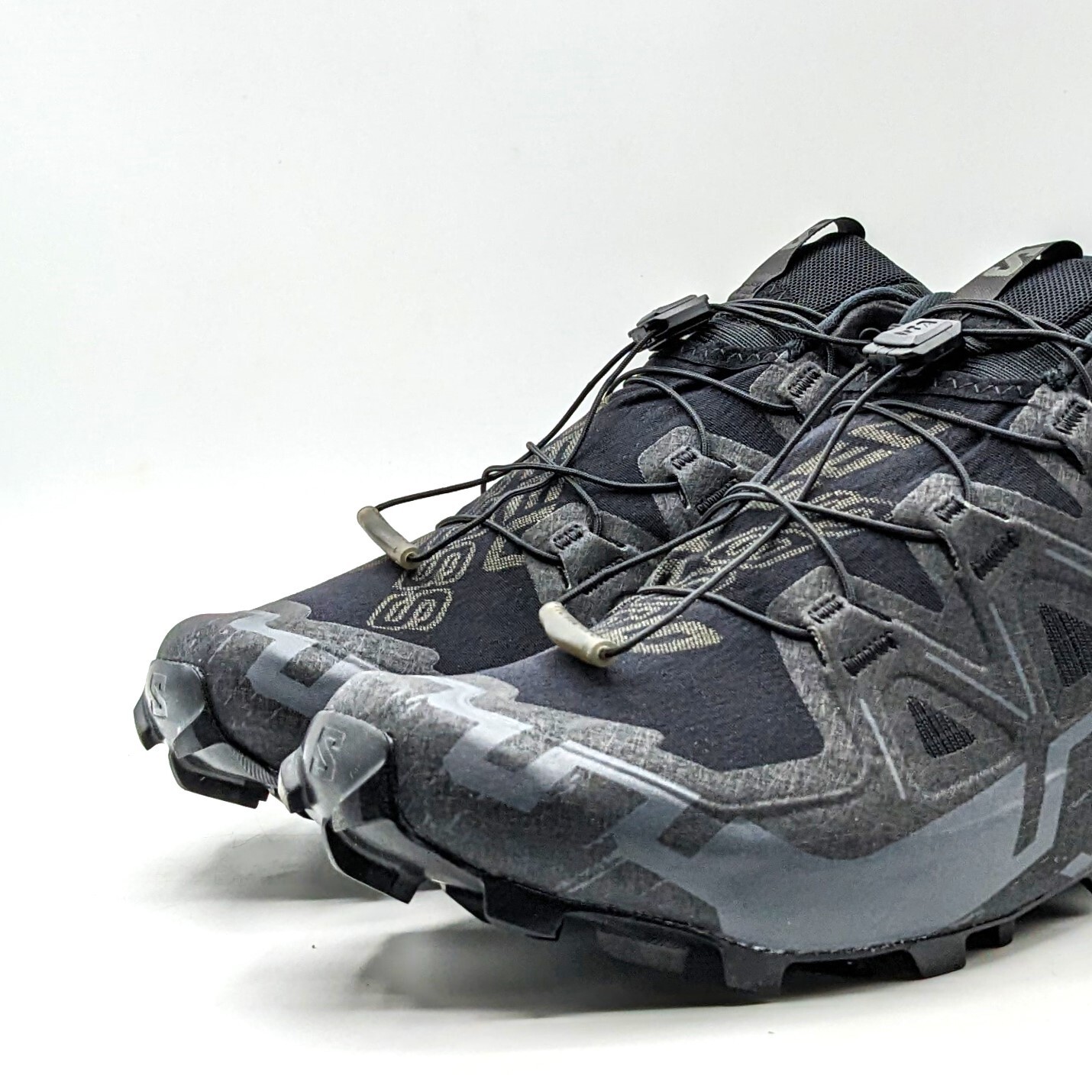 Salomon “Speedcross 6” Men’s Moderate Terrain Running Shoe [Black/Phantom] – NEW