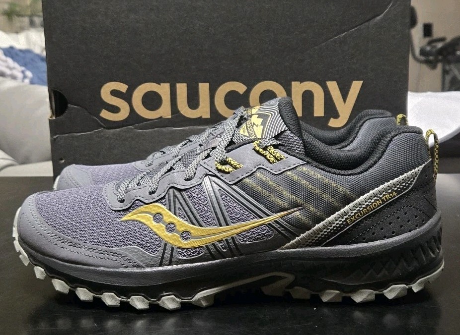 Size 10 – Saucony Excursion TR 14 Gold/Gray SHIPS OUT NEXT DAY 🔥🔥🔥🔥🔥🔥🔥🔥