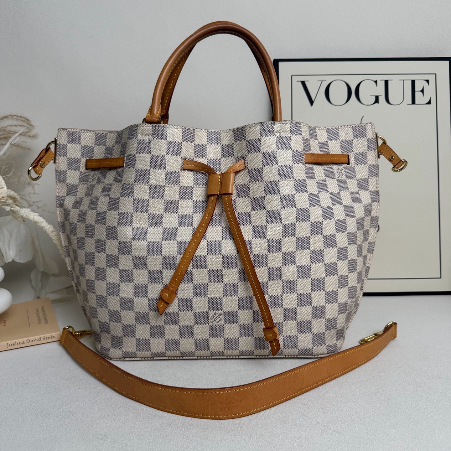 Louis Vuitton Pre-Owned Authentic Bucket Bag Free Tracked Shipping