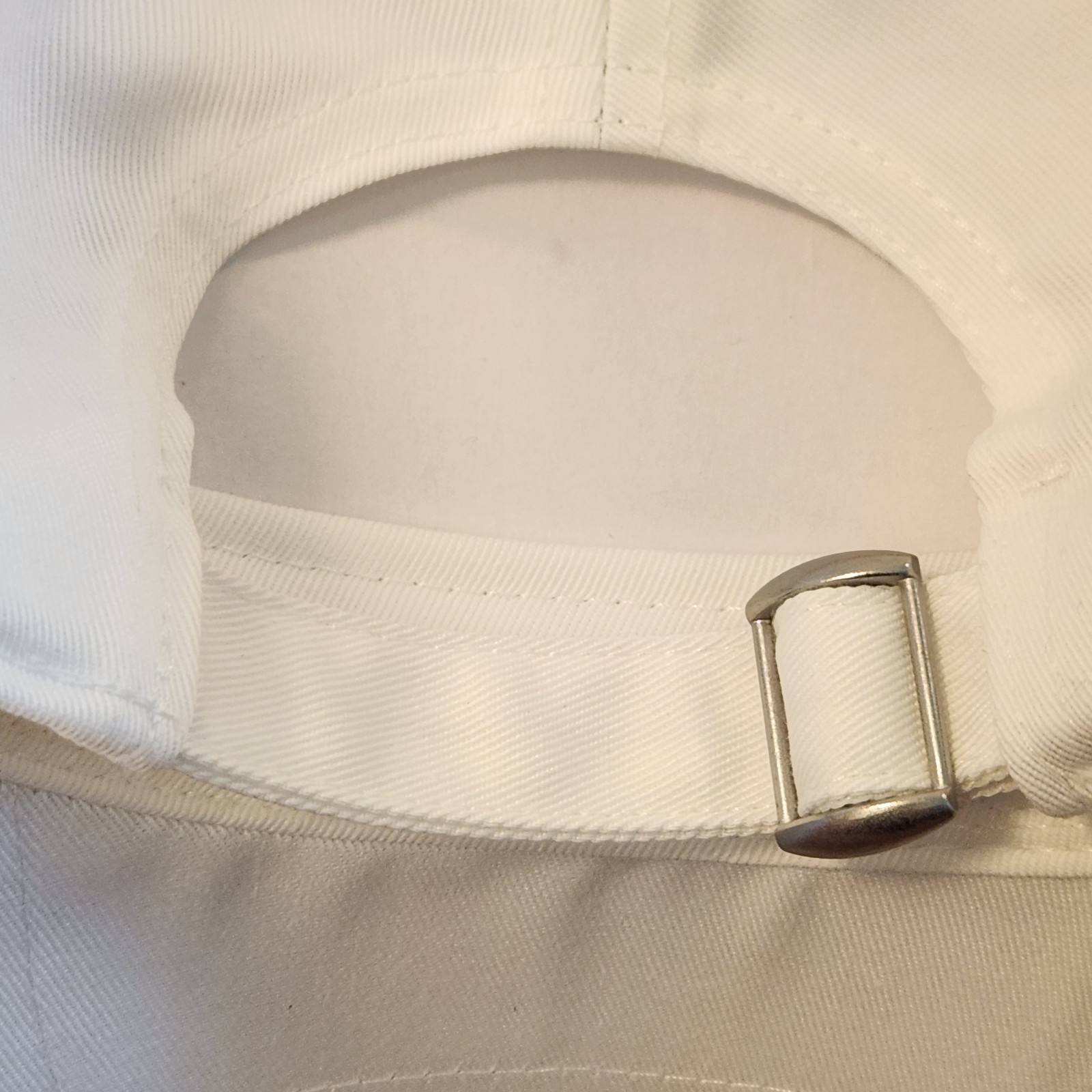 Under Armour UA Steph Curry Adjustable Hat Cap Stephen Curry White Black Logo
