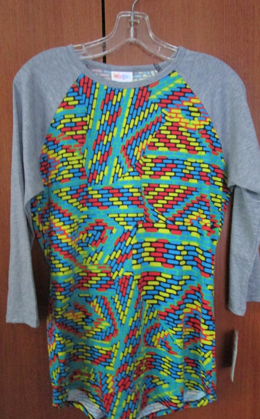 New Lularoe Ragland Randy Top Sz Medium Polyester Spandex Bust 40 Length 29 in
