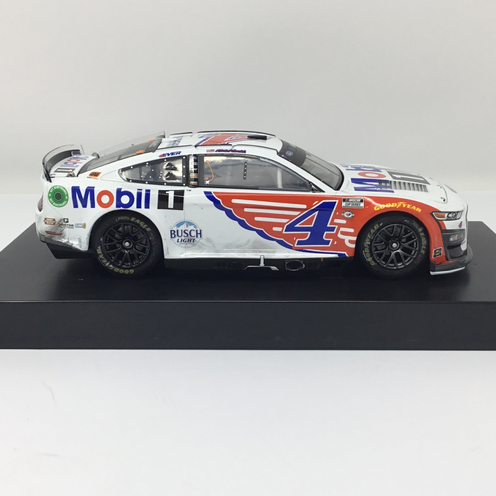 Kevin Harvick 2023 Mobil 1 Wings Indy Raced Version 1:24 Elite Diecast