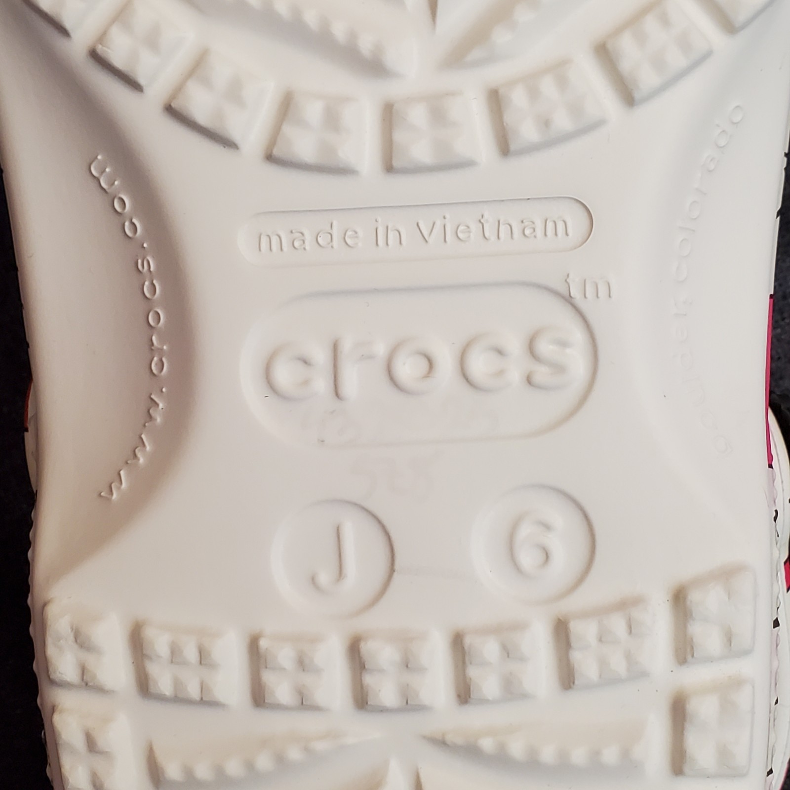 Crocs x Marimekko Unikko Classic Slip-On Floral Clogs J6 W 8 M 6 Jibbiz Charms