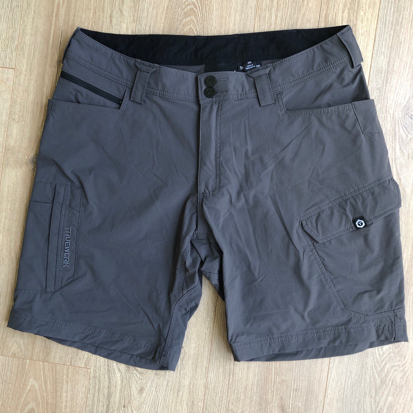 TRUEWERK T1 Werkshorts Mens Size 36 Gray Cargo Shorts Utility Work Outdoor
