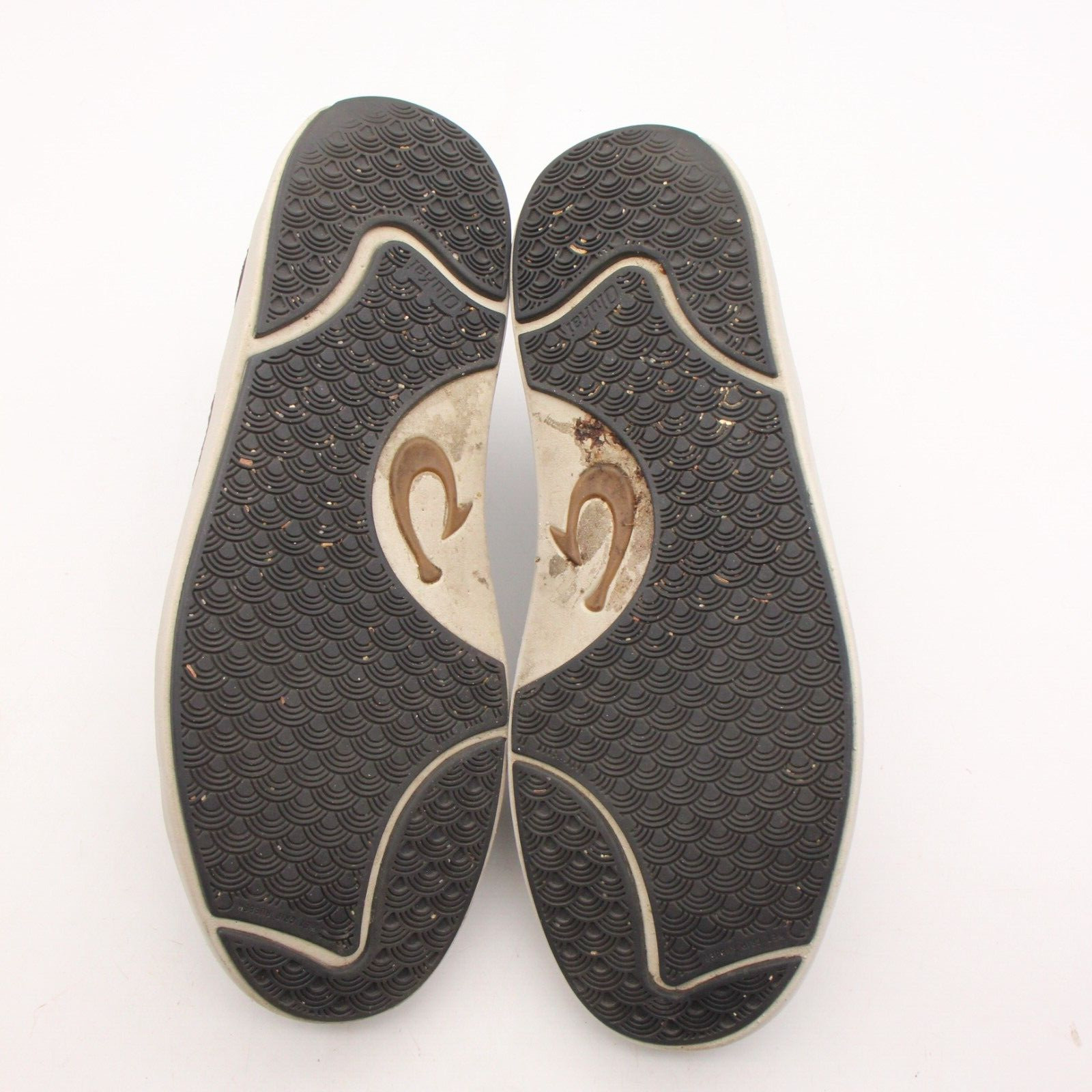 OluKai Lae’ahi Sneakers Men’s US 7 Gray Casual Shoes Slip On Sneakers