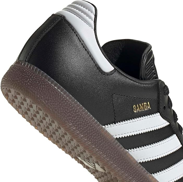 adidas Samba Indoor Sneaker, Black/White/Gum, 5.5 US Unisex Big Kid – NEW