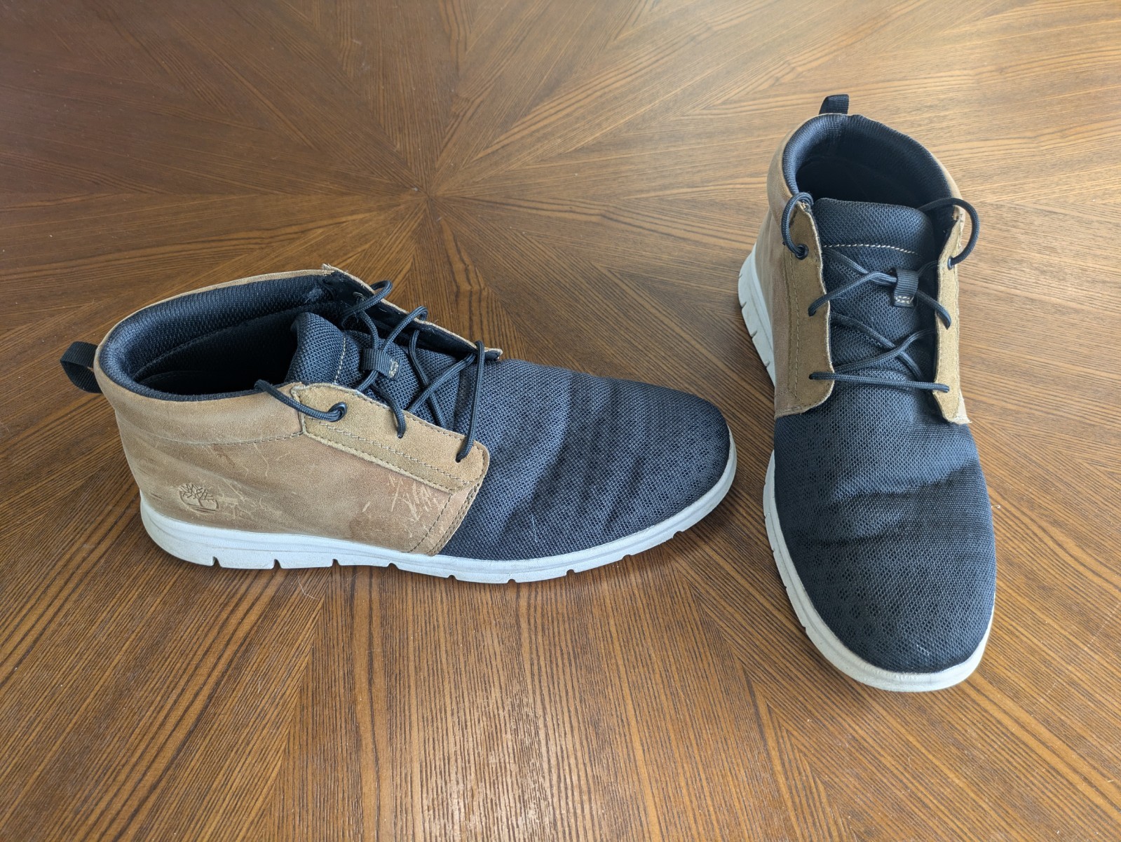 Timberland Ultralight Chukka boots two tone size 12.5