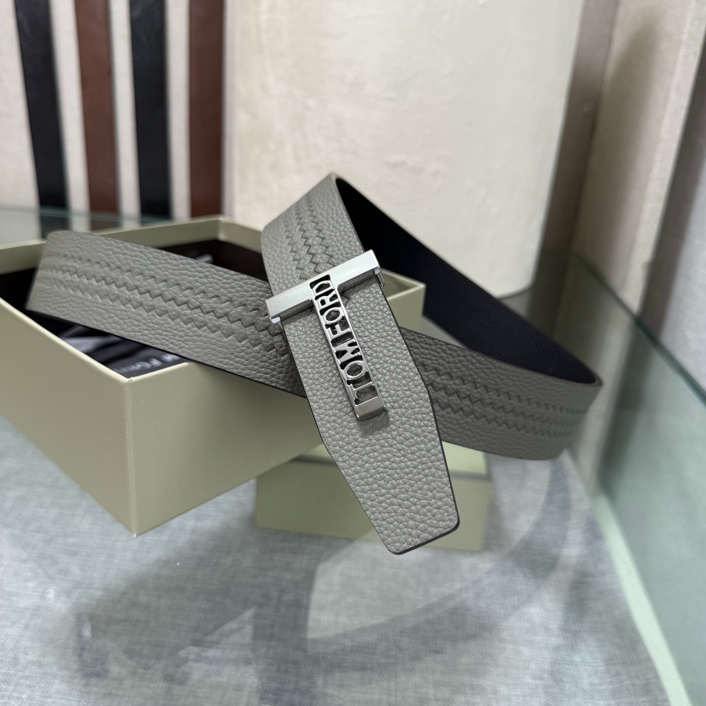 Tom Ford Handmade Reversible Belt 3.8cm/1.50″ Gray/Black