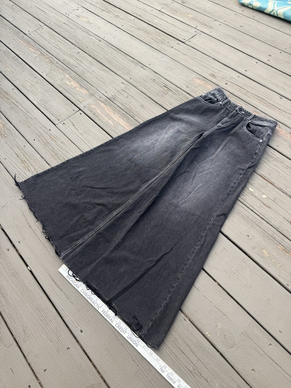 BDG Women’s Wide-Leg Denim Jeans Black Charcoal Wash Cotton 5-Pocket Button