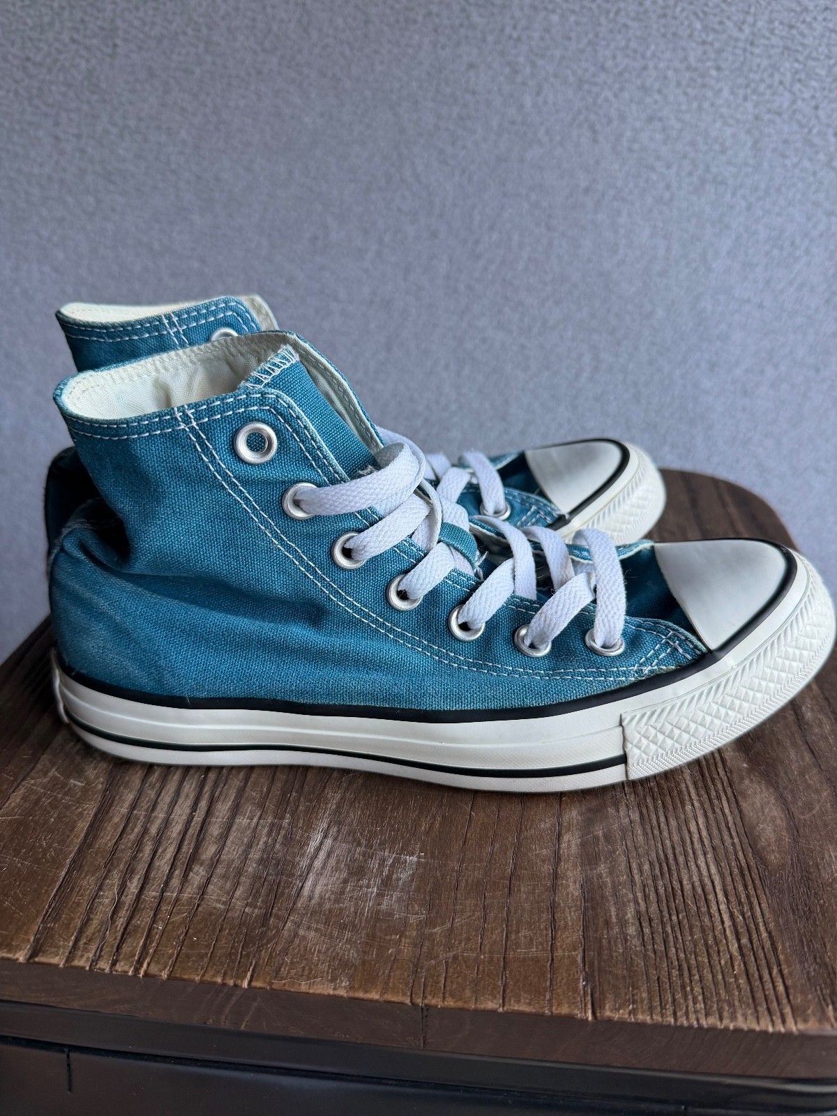Converse Chuck Taylor All Star High Top Canvas Sneaker Men 4 Women 6 Turquoise