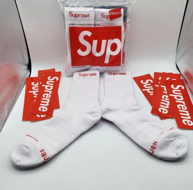 Supreme X Hanes Crew Socks – White, Pack of 4, Size 6-12