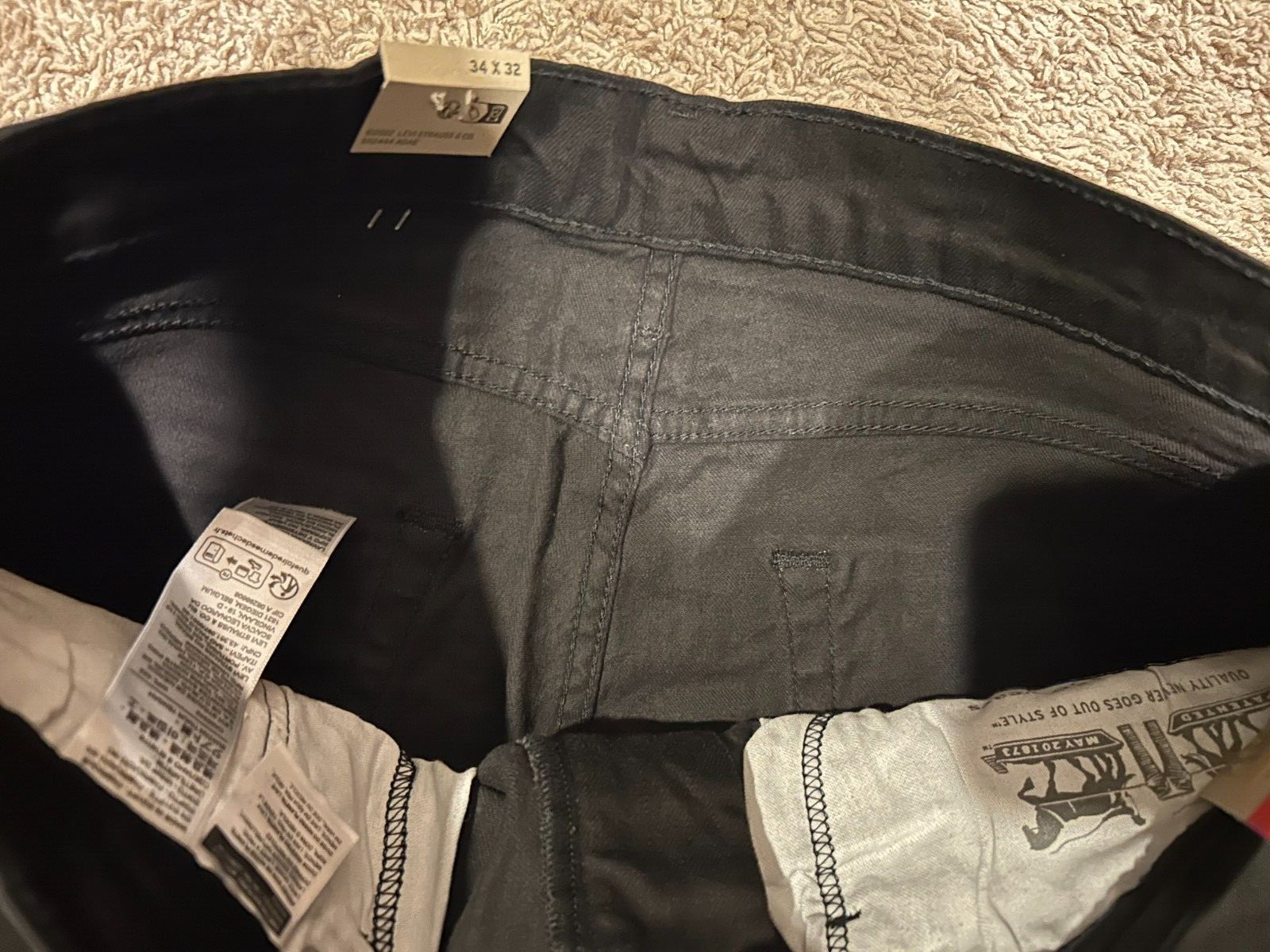 Levi’s 505 Jeans Regular Fit W/Stretch Black Size 34X32 NWT RT$69.5 1469 D18