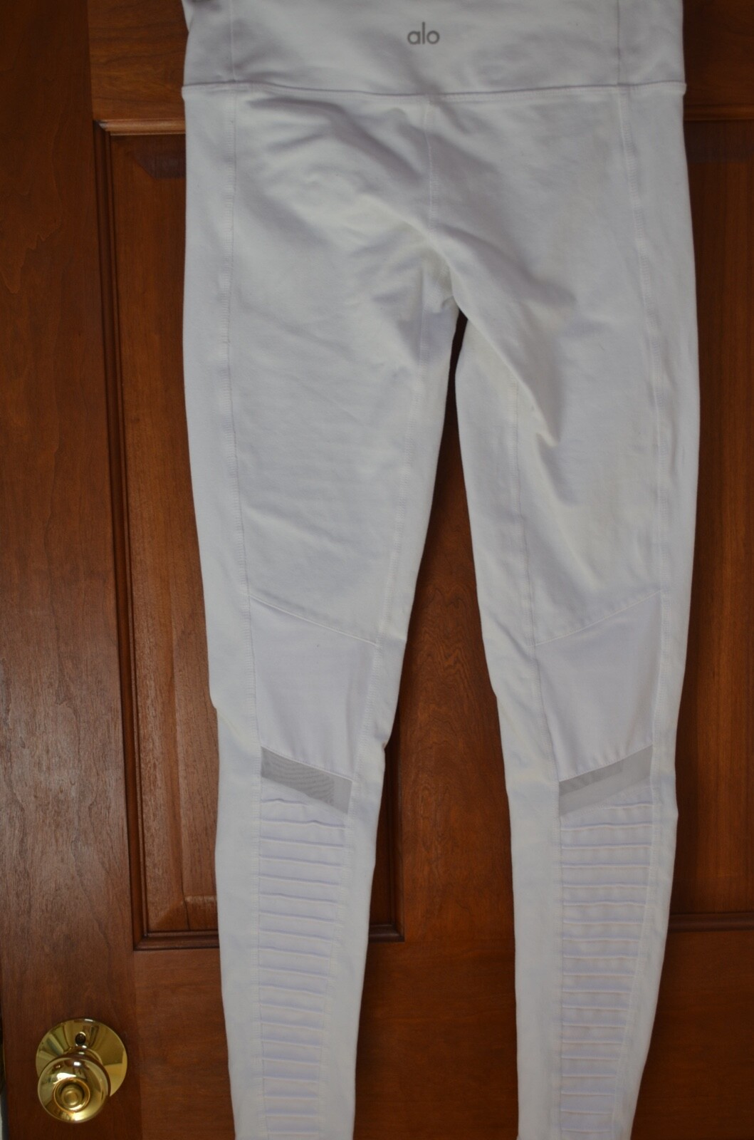 ALO White Moto Seamed 81% Nylon/19% Spandex Leggings Size S