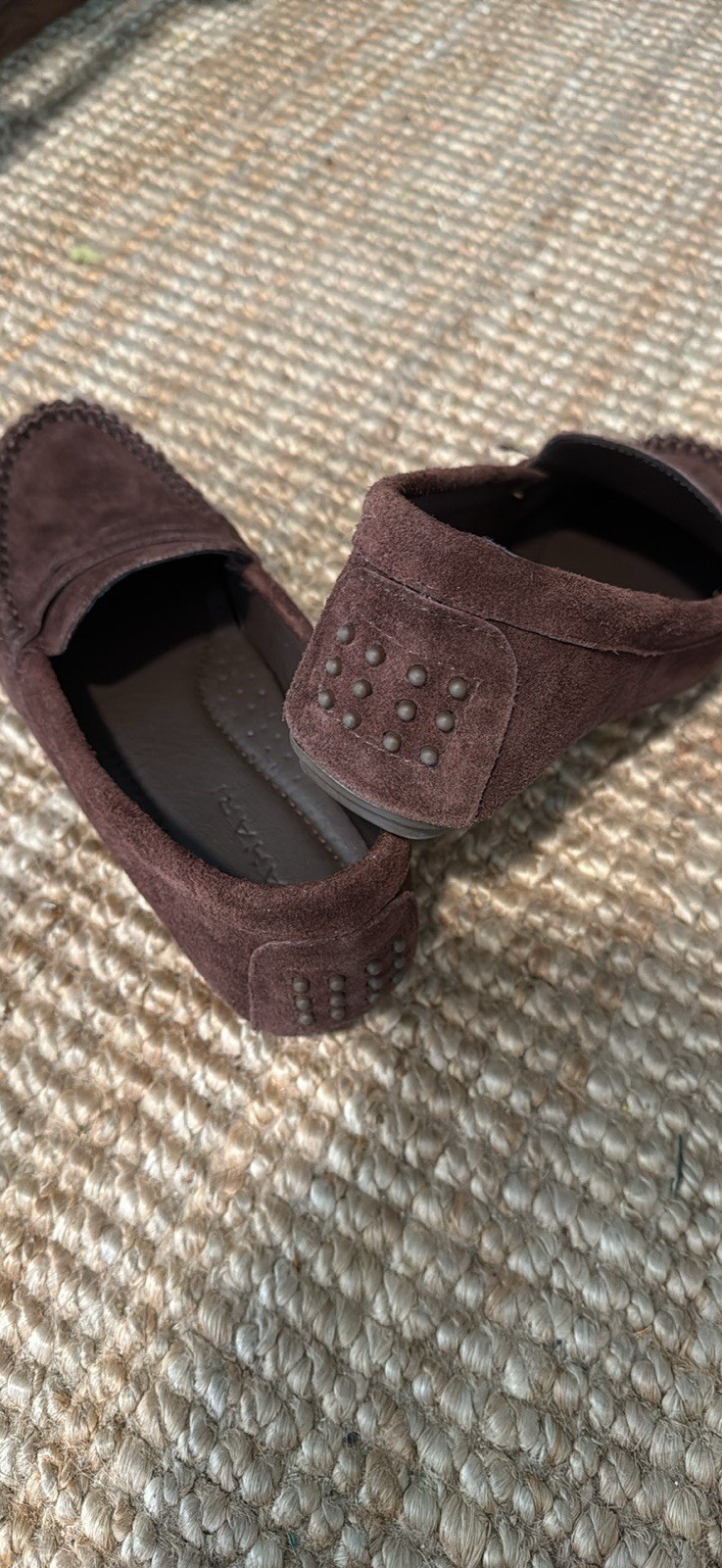 Tahari Brown Suede Slip-On Loafers Round Toe Comfort Casual Shoes Size 7