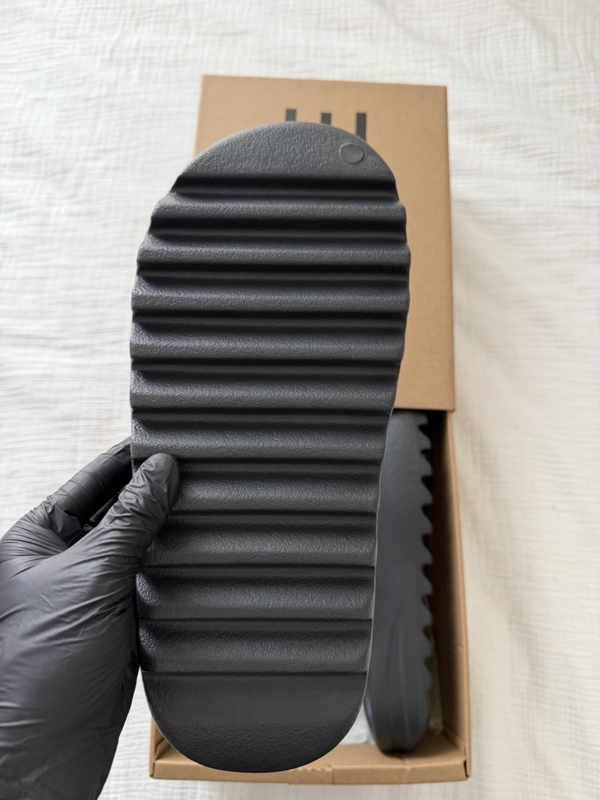 Adidas Yeezy Slide Onyx Size 12 NWOB HQ6448