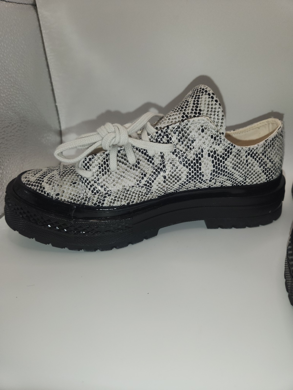 Converse Chuck 70 National Suede Snake Print Size Men 4 Women 6 A15045C