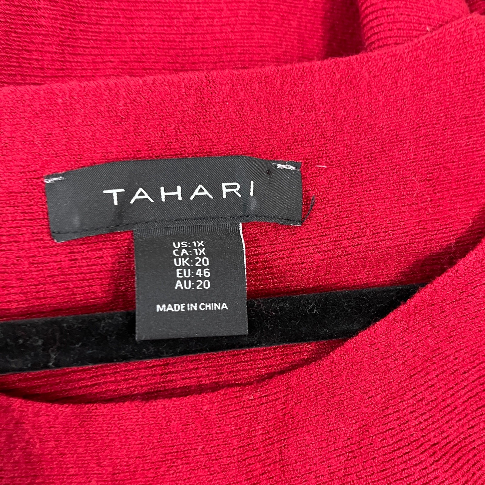 Tahari Top Womens 1X Red Knit Embellished Long Sleeve Tunic Casual Career Office