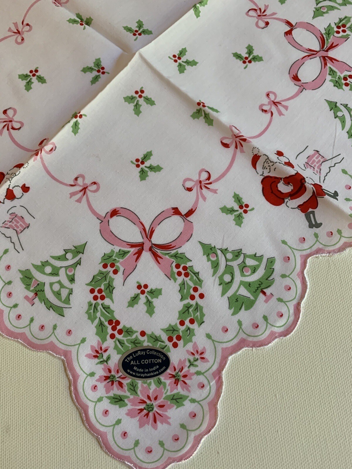 Darling New CHRISTMAS LuRay Handkerchief Hankie! Santas & Trees ~ Scalloped Hem!