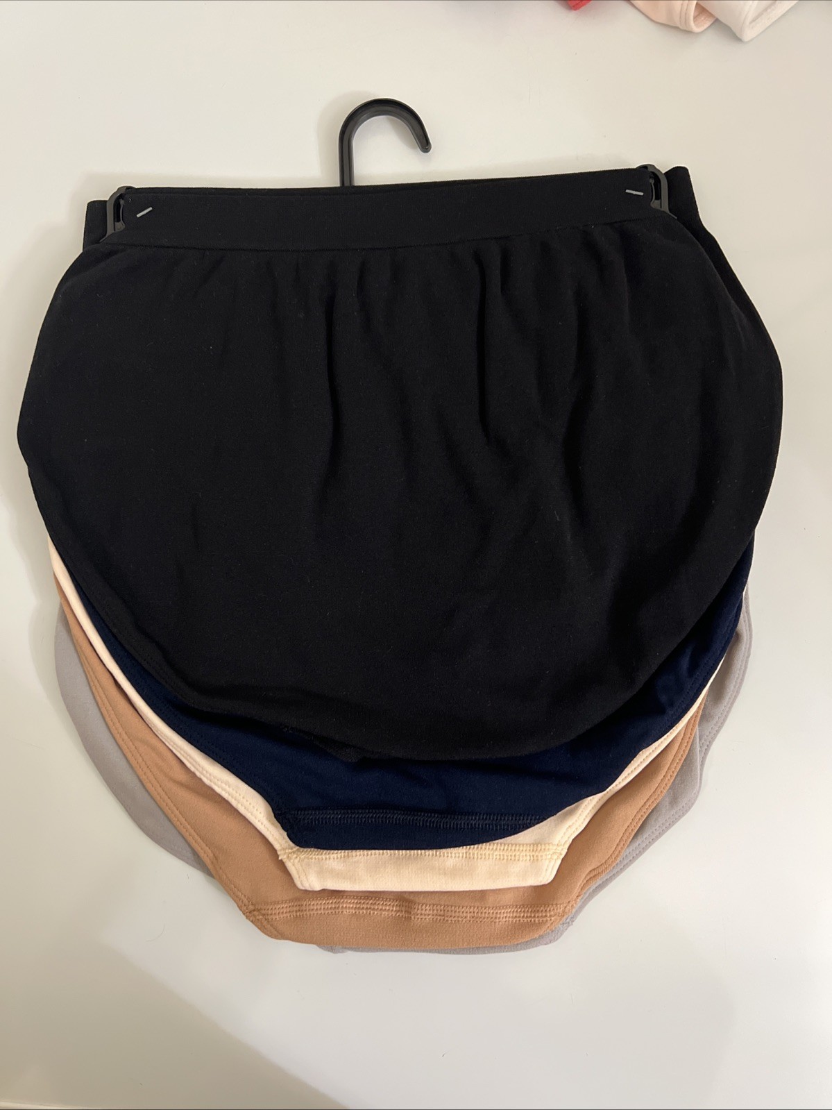 JONES NEW YORK 5pk Seamless Hi-Cut Brief Panties Soft Stretch Neural Colors M(6)