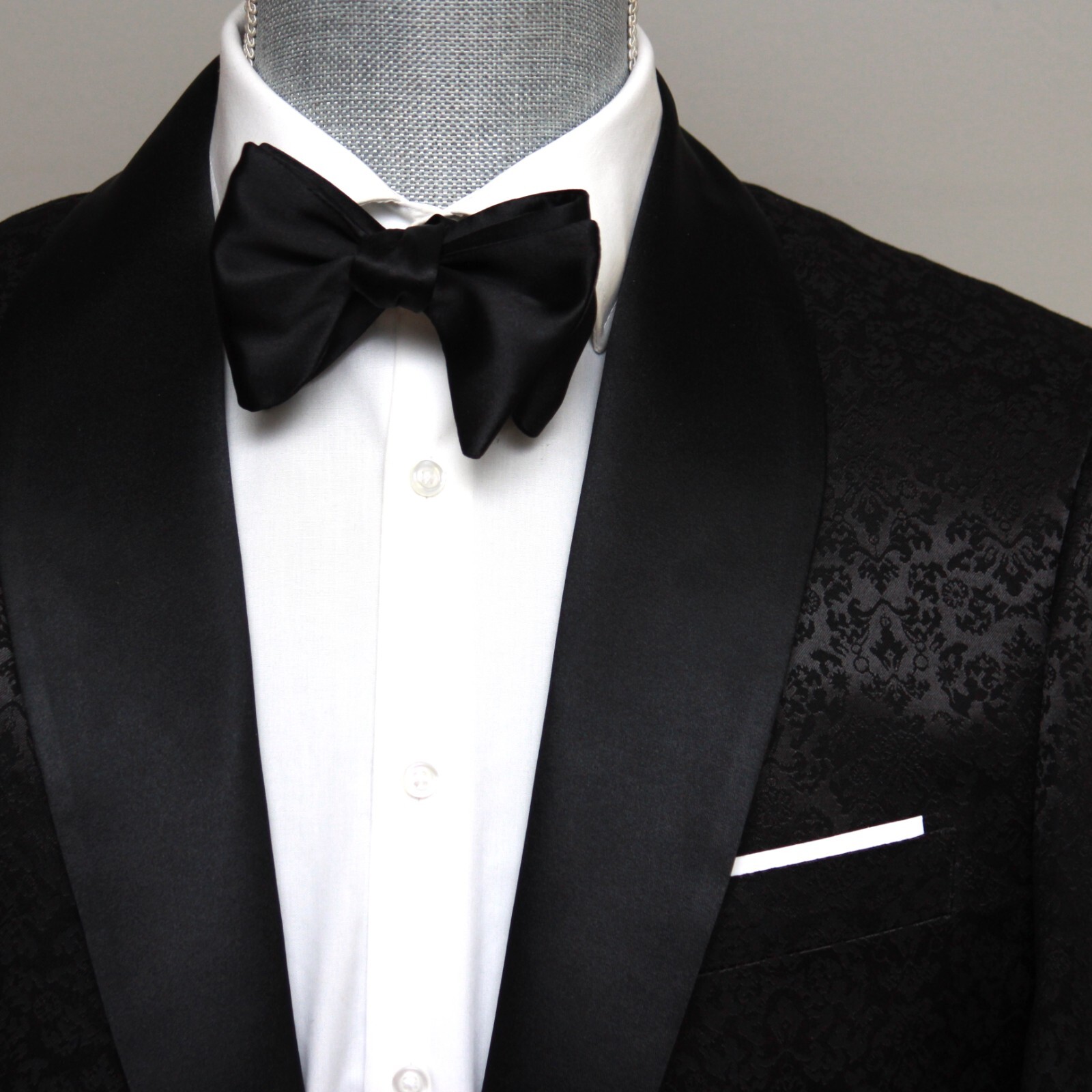 Men’s Pre-tied Bow tie 100%Silk Charmeuse Black Bow tie Small Compact Butterfly