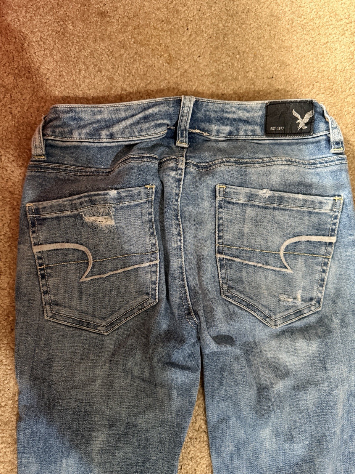 American Eagle Womens Jegging Ankle Highly Ripped Acid Wash Light Jeans Size 00