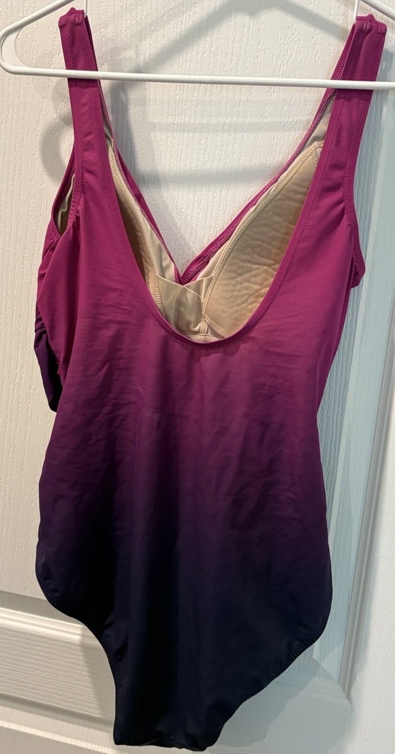 Lands End Woman’s Burgundy/ Purple 1 Pcs Swimsuit SZ 10L