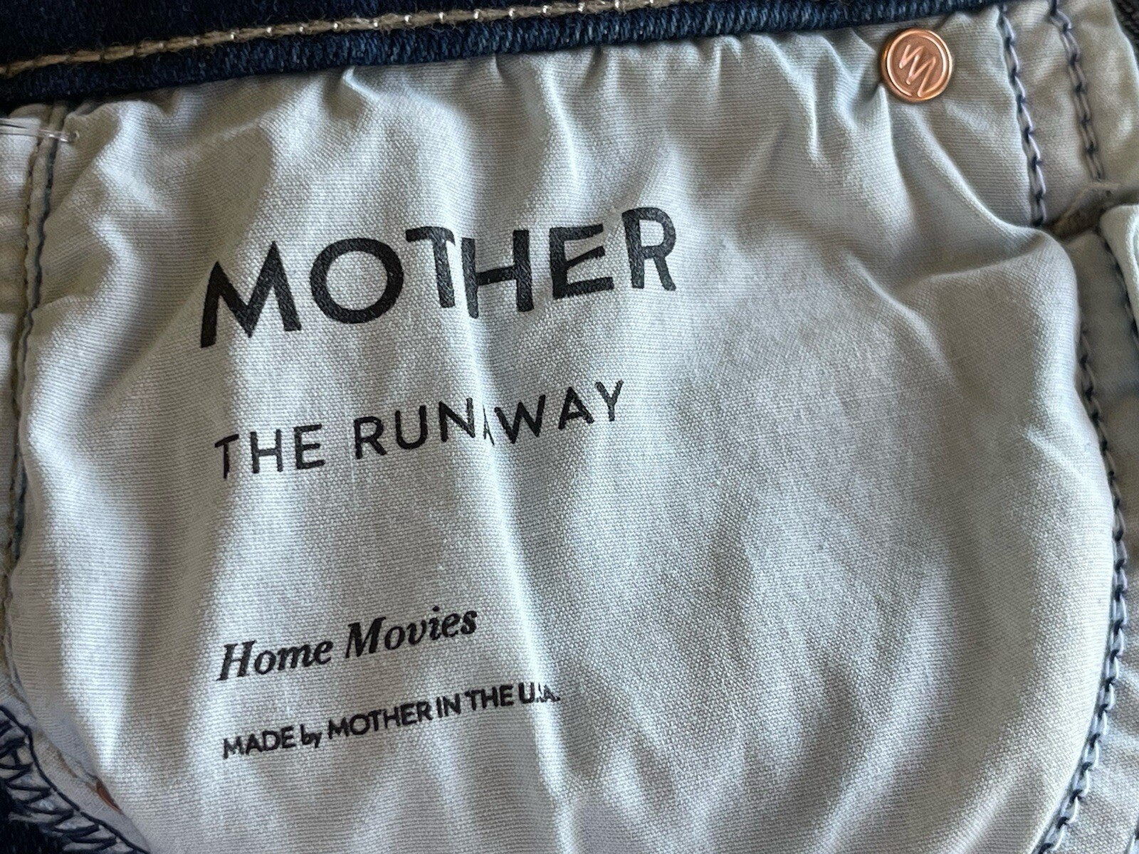 NWOT MOTHER THE RUNAWAY BOOTCUT JEANS HOME MOVIES SIZE 24