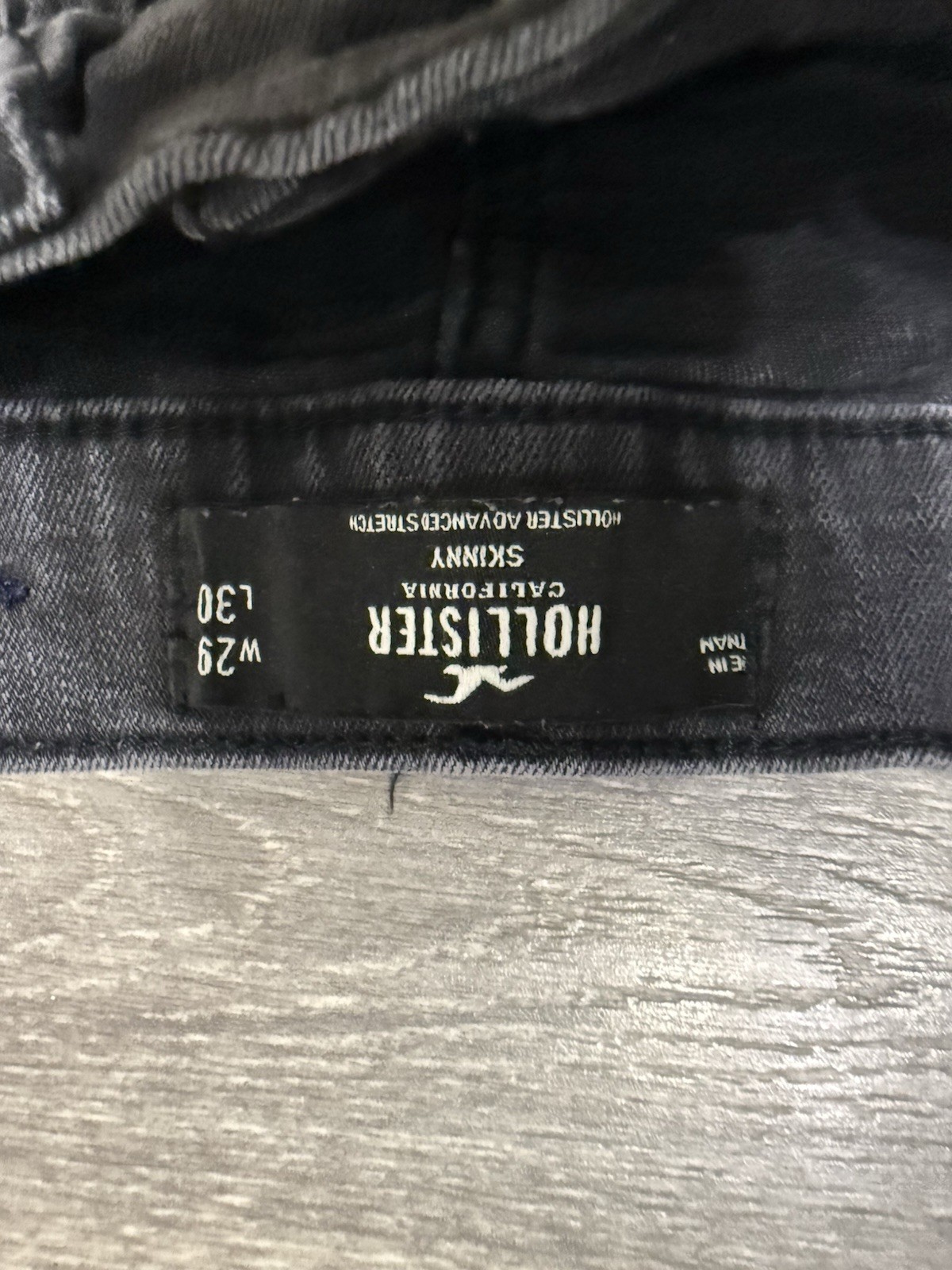 Hollister Faded Black Distressed Skinny Jeans29x30 Men’s
