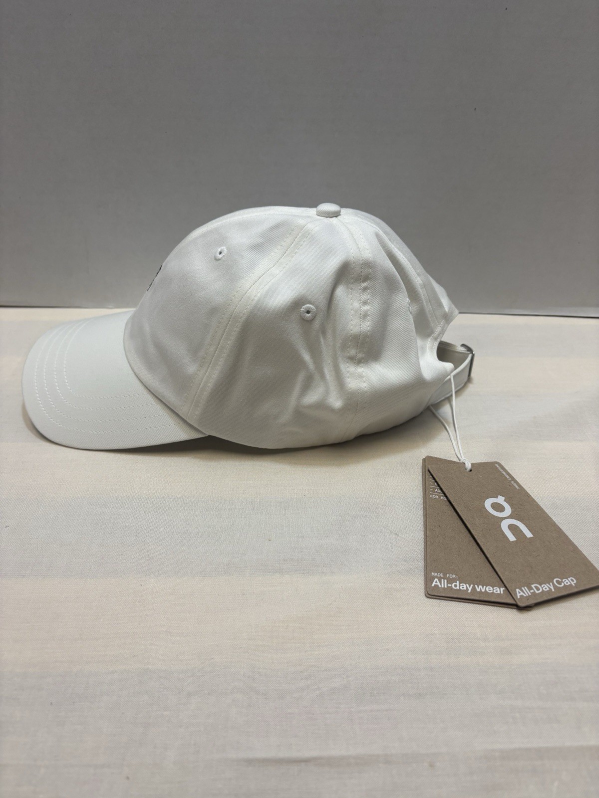 NEW On Cloud Running All-Day Cap Hat Ivory White One Size Organic Cotton NWT