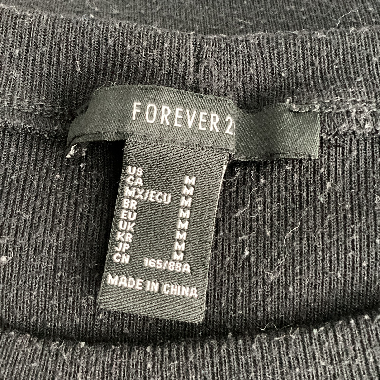 Forever 21 Black Cropped Ribbed Capped Sleeved T-shirt – Medium