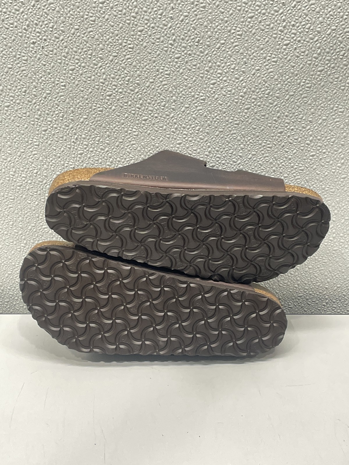 Birkenstock Unisex W8/M6 Arizona Habana Soft Footbed Slip-On Sandals 0452761