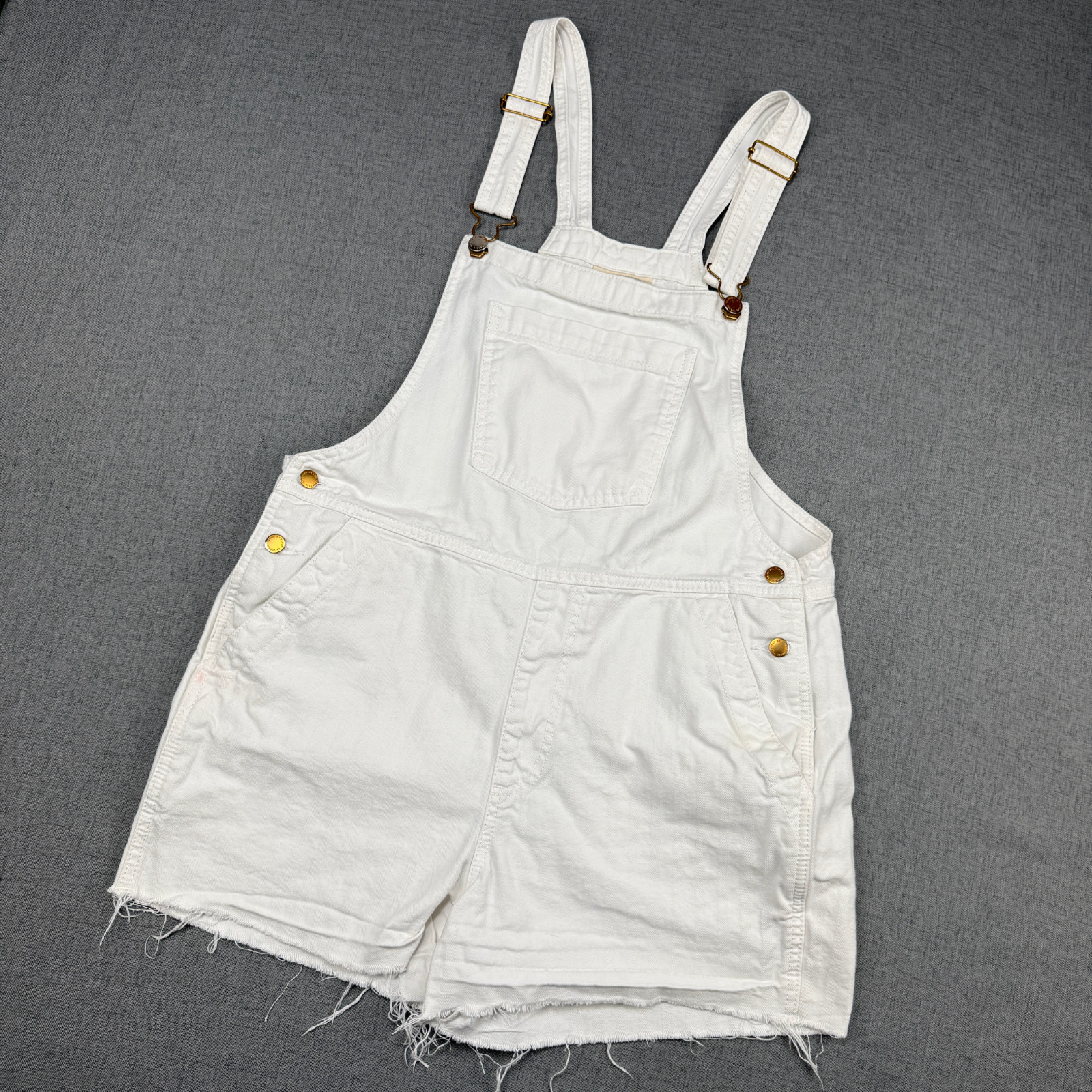 UNIVERSAL THREAD Shortalls Womens 8 White Cotton Denim Raw Hem Bib Overalls