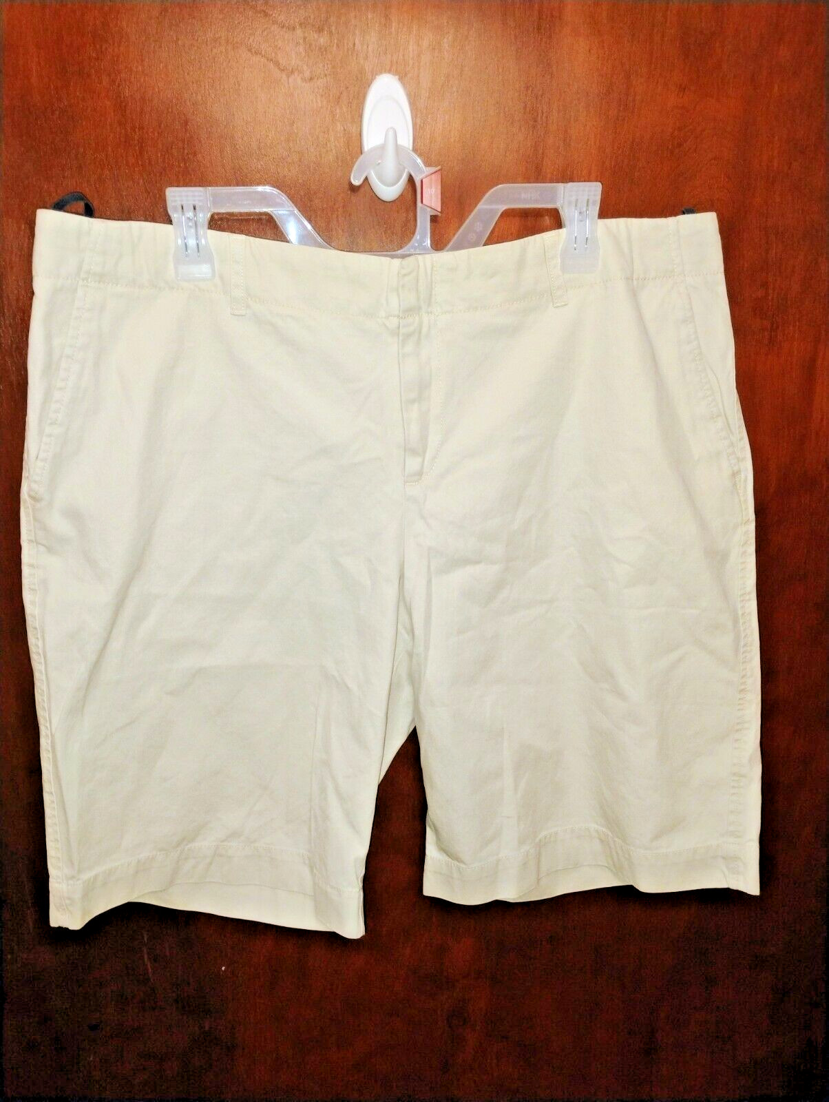 Old Navy Tan Shorts Size 16 100% Cotton RN#54023 35-38″ Waist Returns accepted
