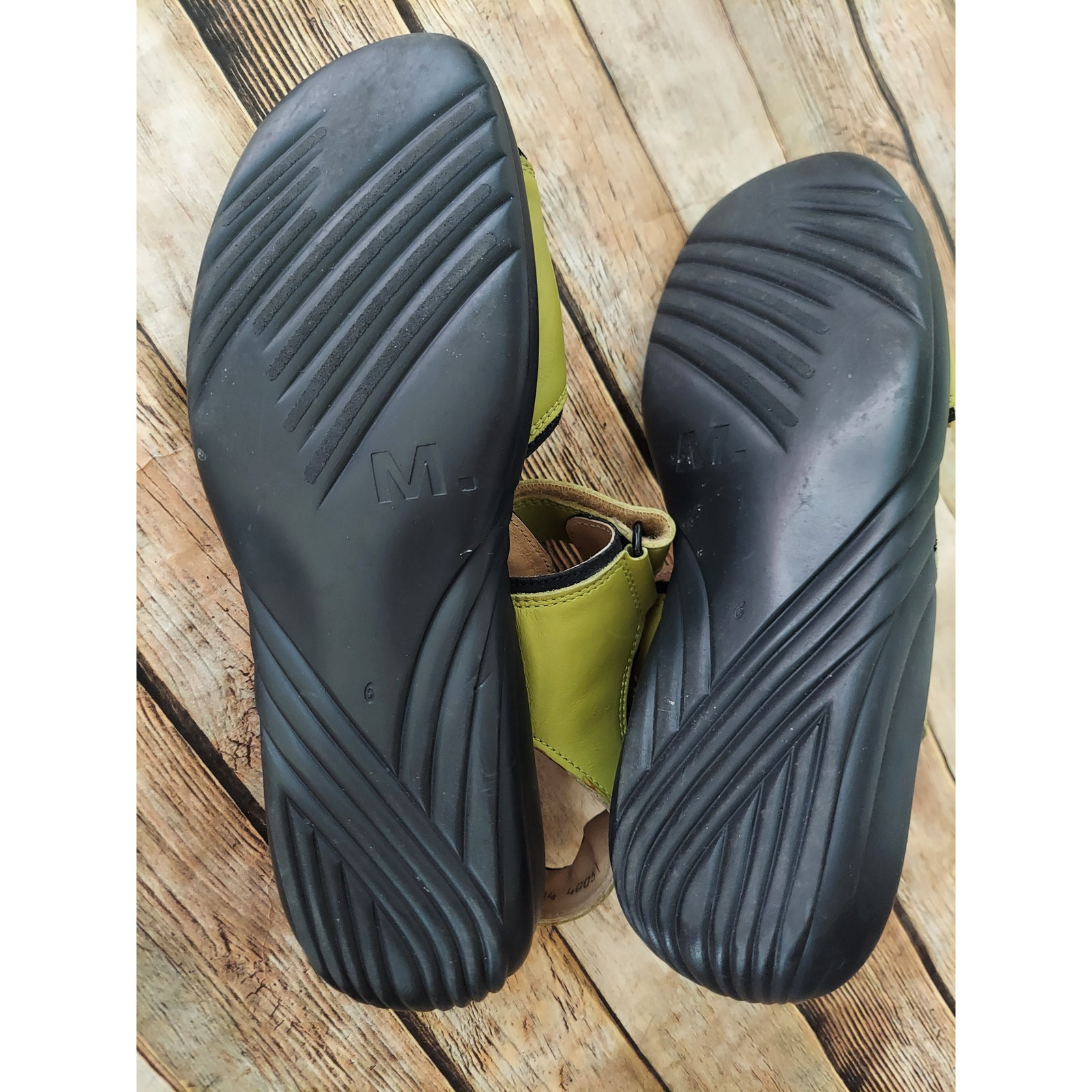 Theresia Women Leather Strappy Sandal Shoes Sz M US 9