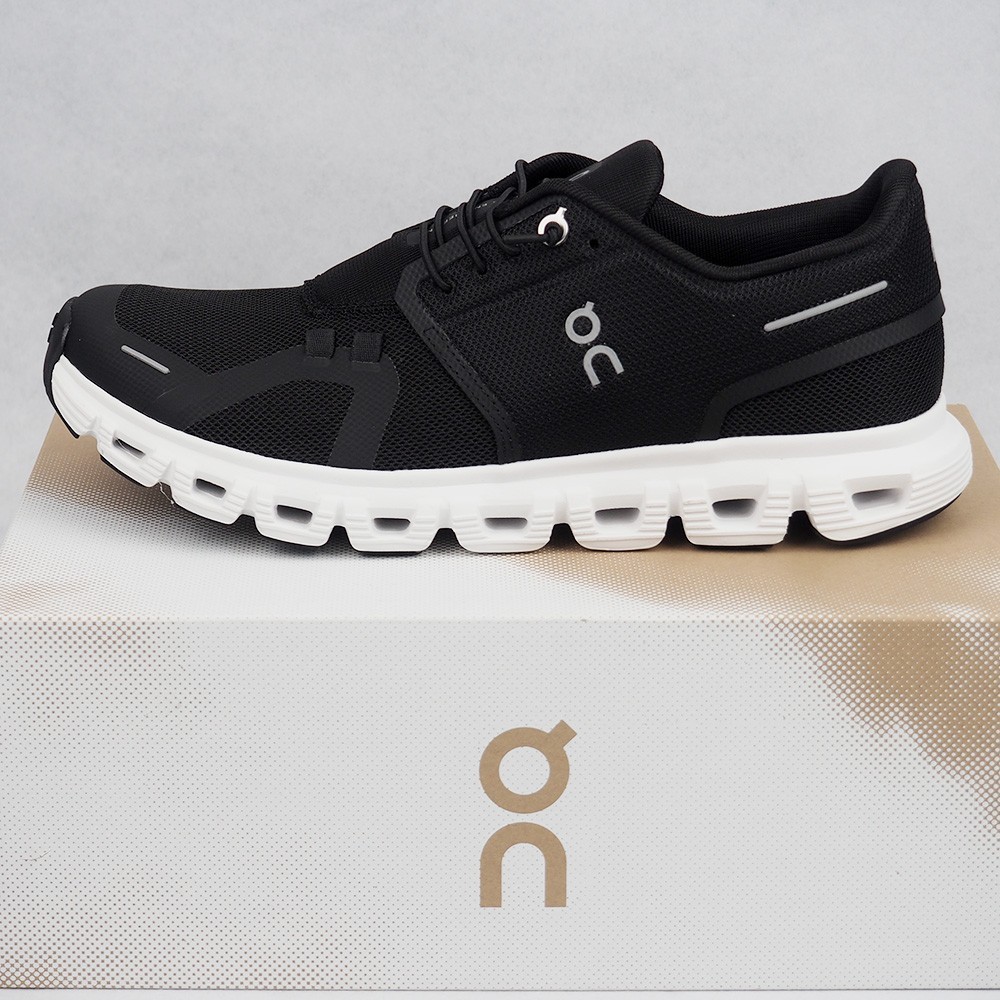 On Cloud 6 Sneakers Black/White Women’s Running Shoes Size 6-9.5 New in Box
