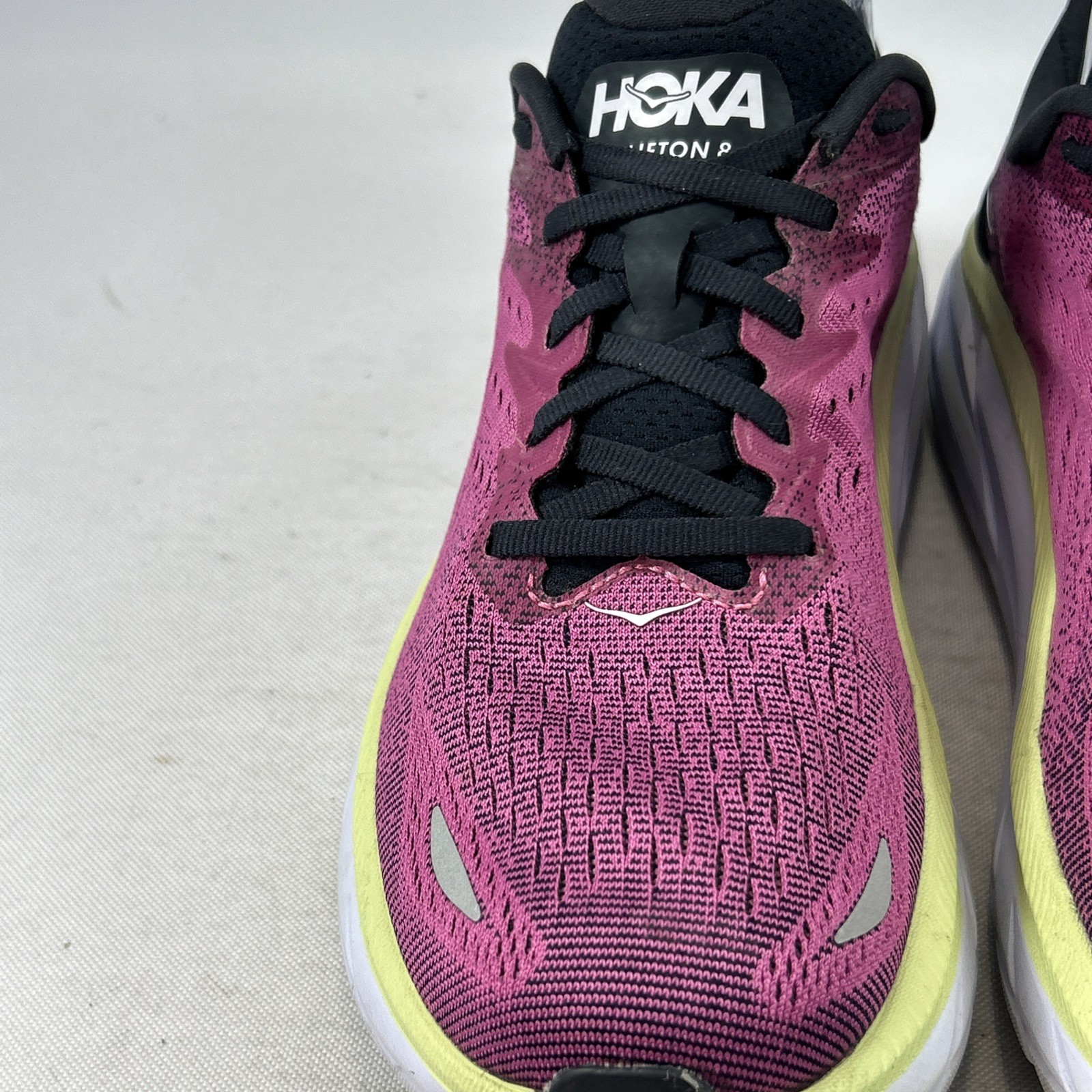 Hoka One One Clifton 8 Running Shoes Women’s Size 8.5B Ibis Rose Pink Sneakers