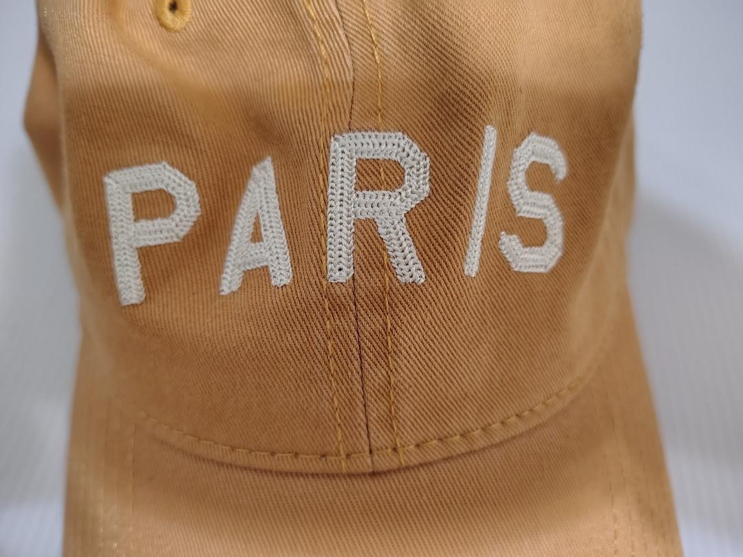 LOT of 2 PARIS Accessories-MAD ENGINE Cotton Paris Ball Cap & PIPER K Bag Clip