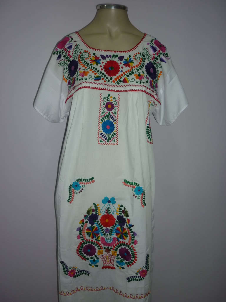 White Boho Vintage Style Hand Embroidered Tunic Mexican Dress Hippie Puebla