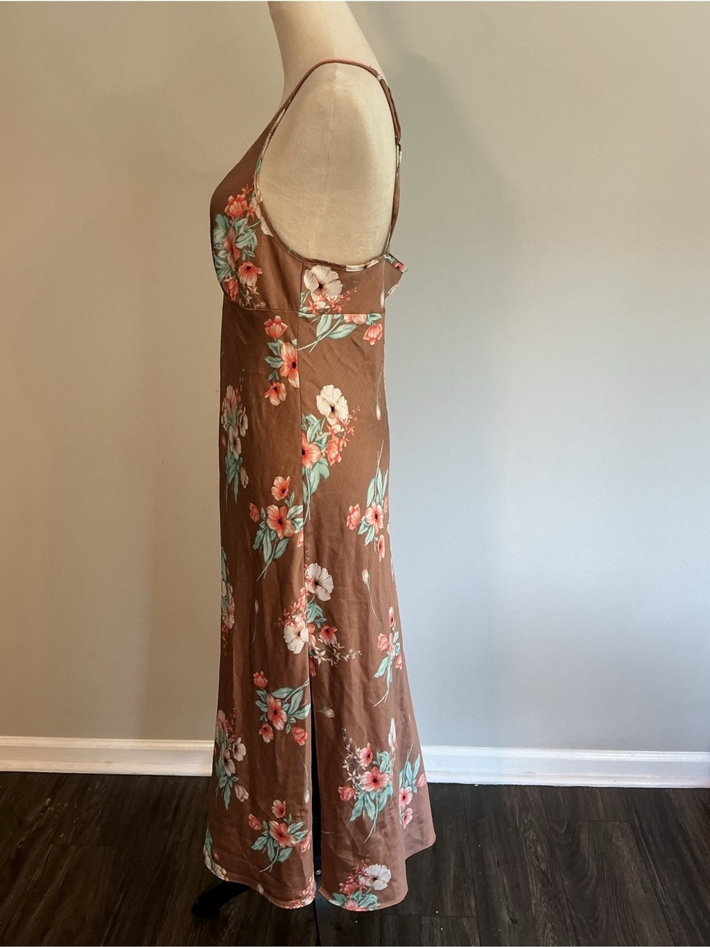 Jones New York Brown Floral Print Nightgown