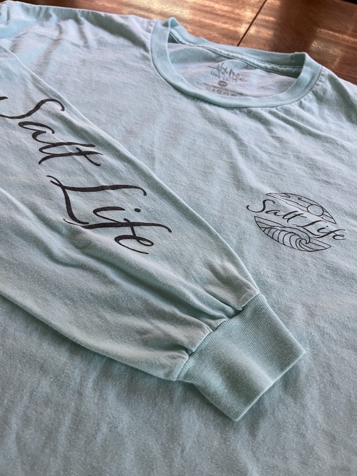 Salt Life Aruba Blue LS T-shirt “Tranquil Tides” Adult Large ~ 100% Cotton
