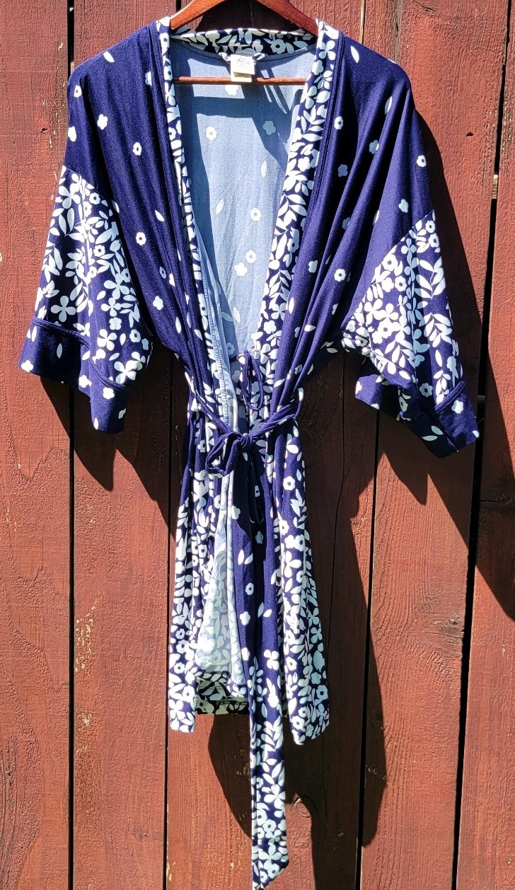 In Bloom by Jonquil Floral Lace Kimono Tie Robe & Chemise Set M-L NBL13OR