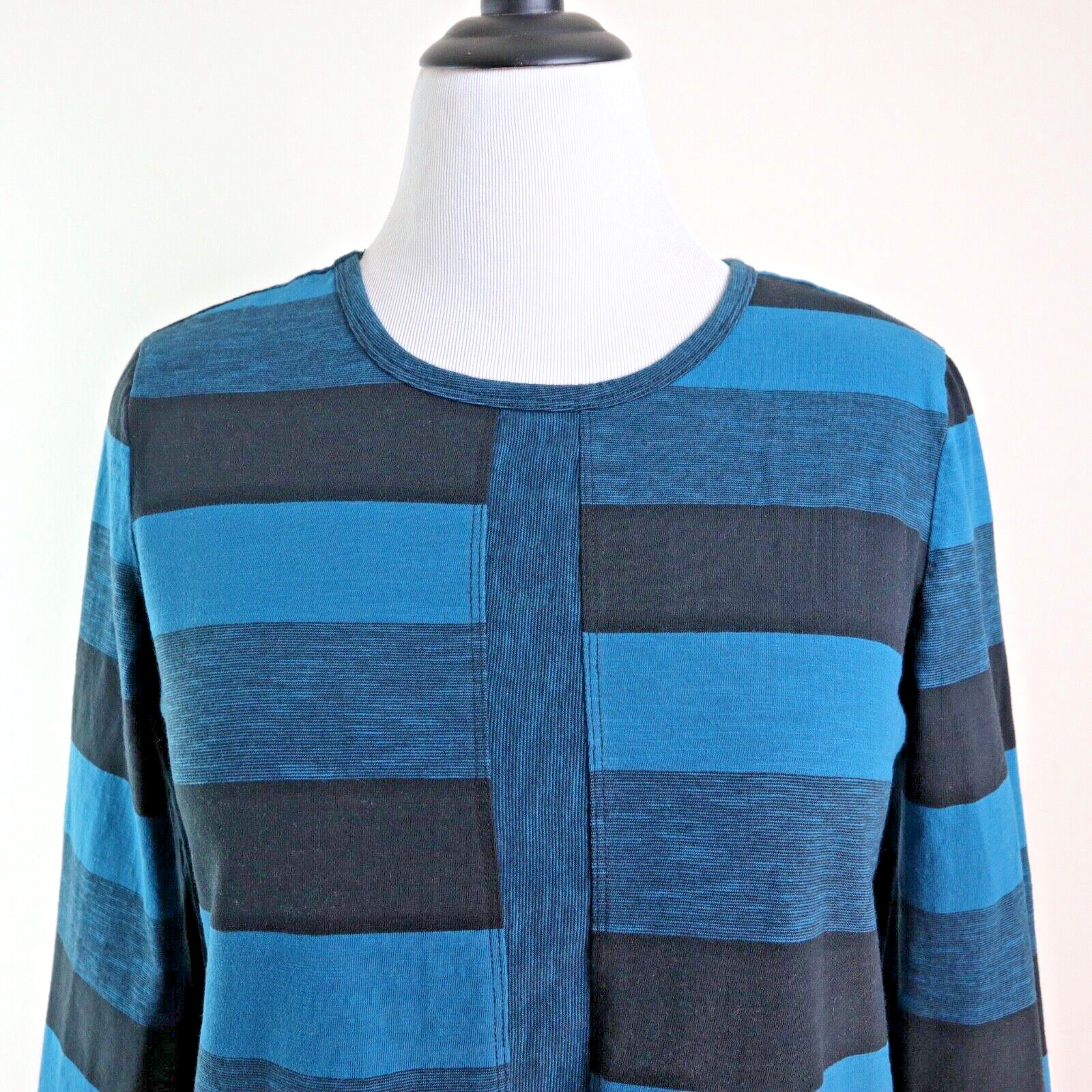 Habitat Size M Stripe Asymmetrical Hem Tee Jersey Blue Black