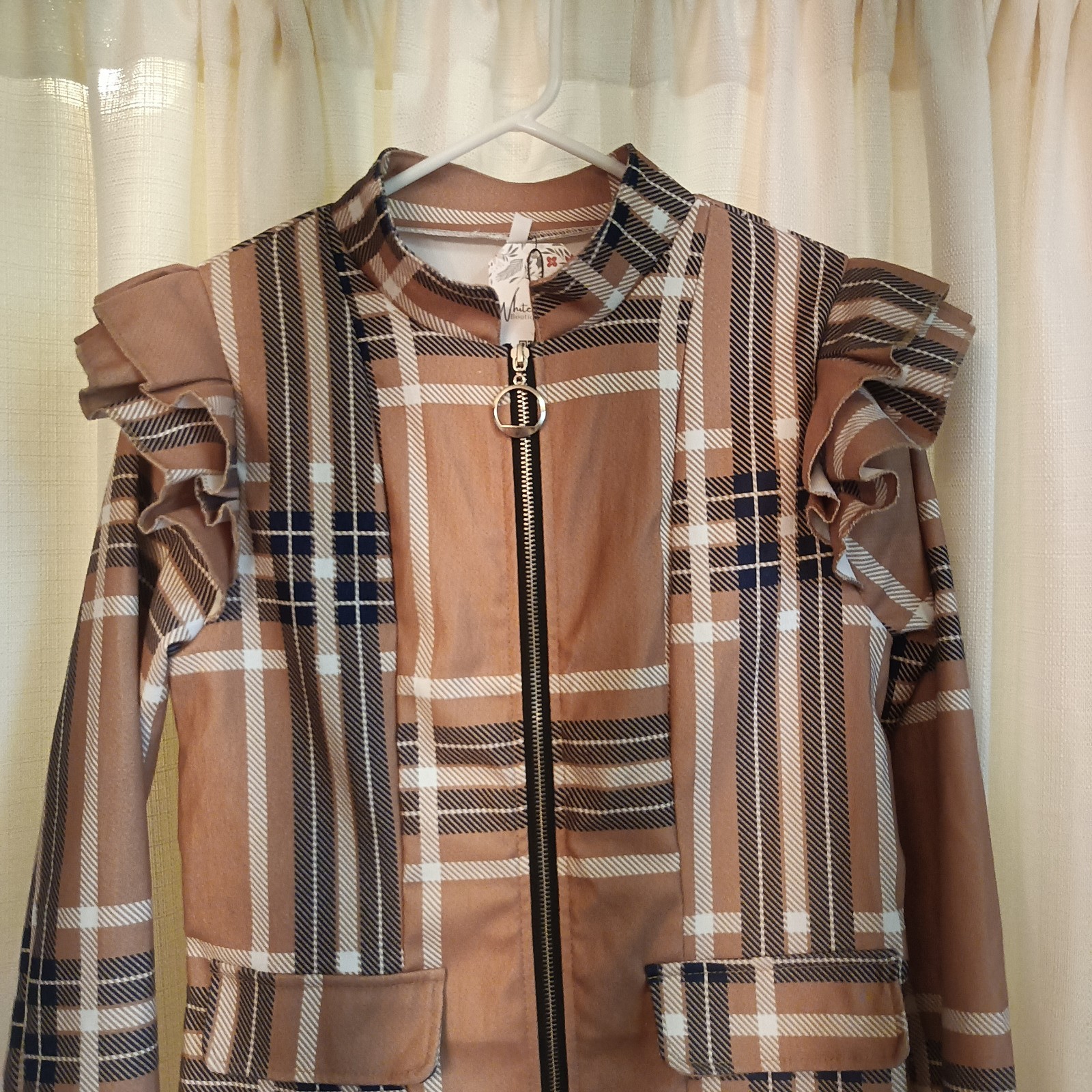 NWT White River Boutique Women’s Size S Blue/Beige/White/Plaid Babe Jacket