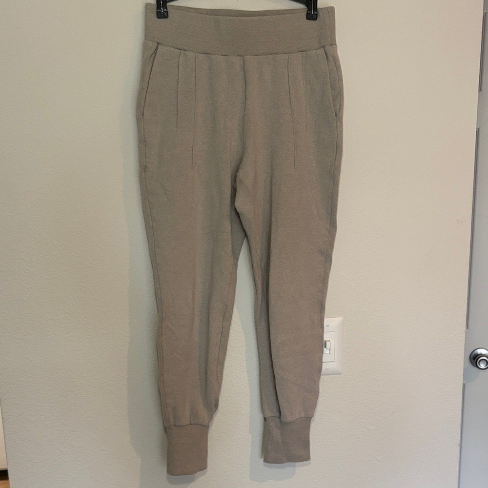 Varley Amberley Jogger Pants High Rise Pleated Pull On Tapered Light Gray small