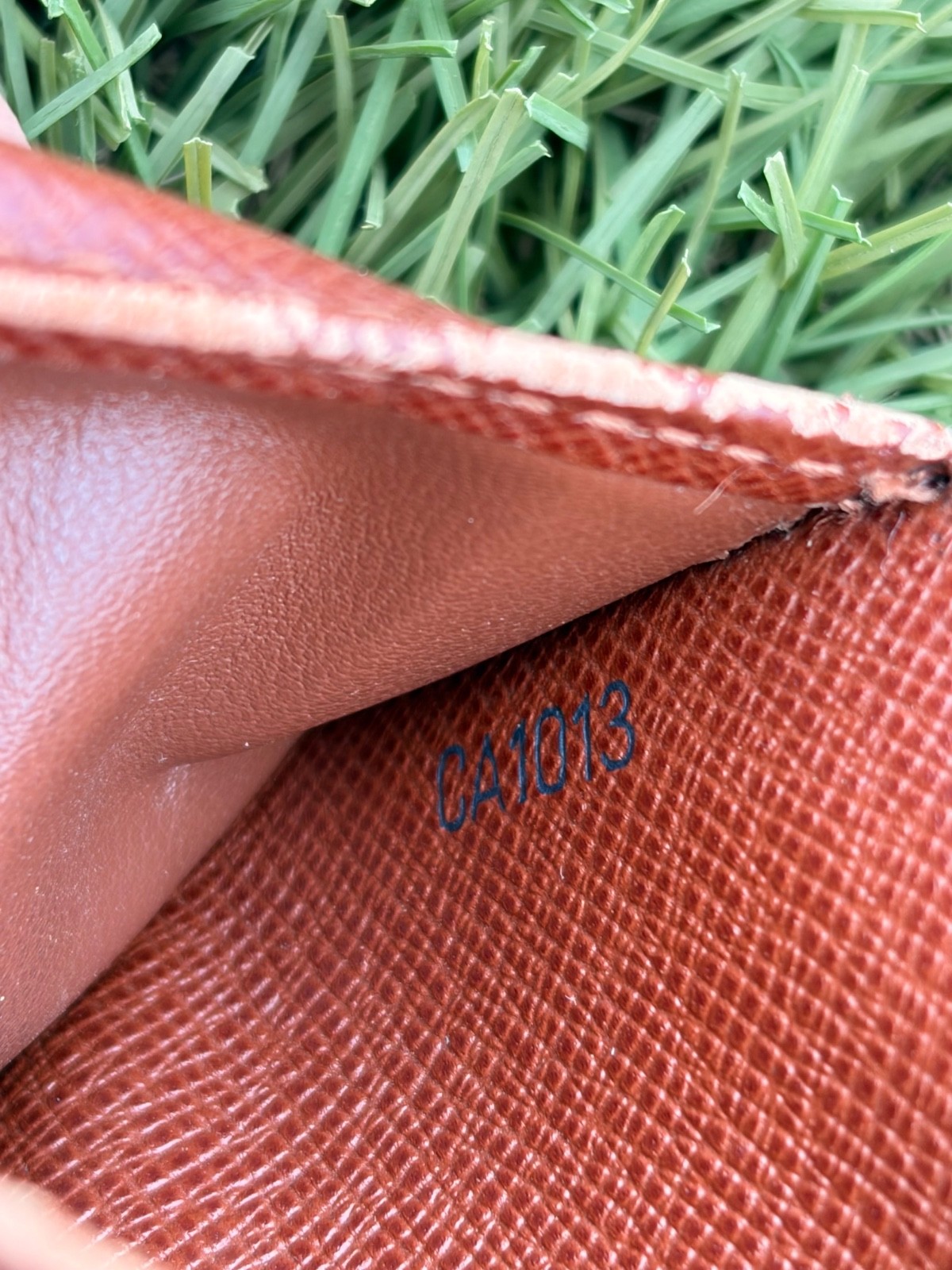 Auth Louis Vuitton Monogram Square Zip Wallet 2003 DateCode US Seller FreeShip