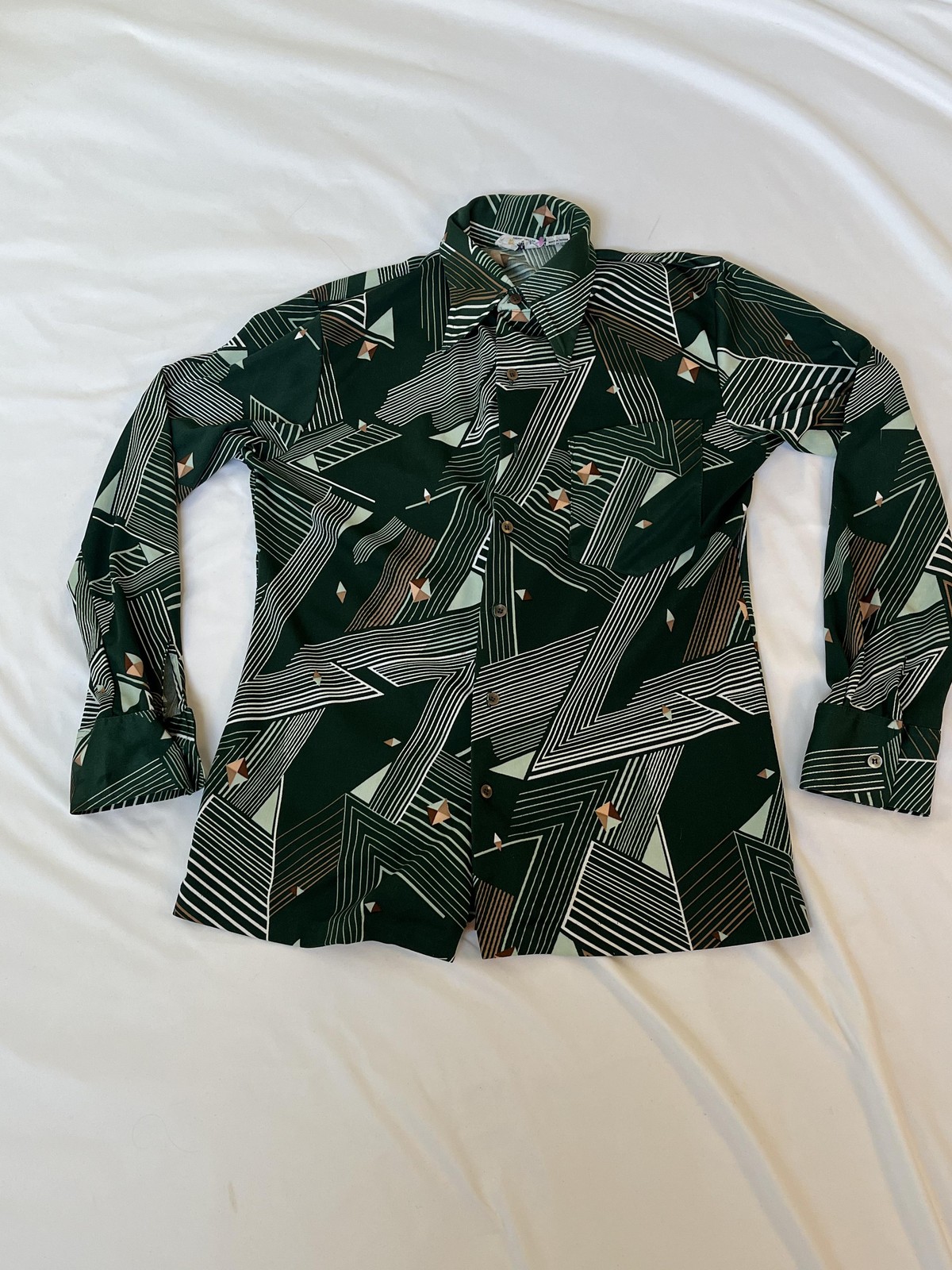 Vintage Disco Shirt M 70s Dagger Collar Long Sleeve Green Geometric Polyester