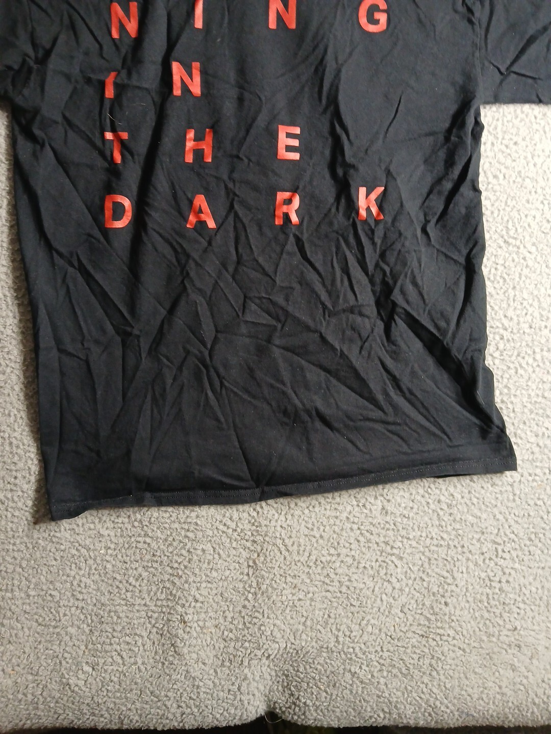 Men’s Tee Cotton Short Sleeve Crew Neck Plain T-Shirt Drowning In The Dark