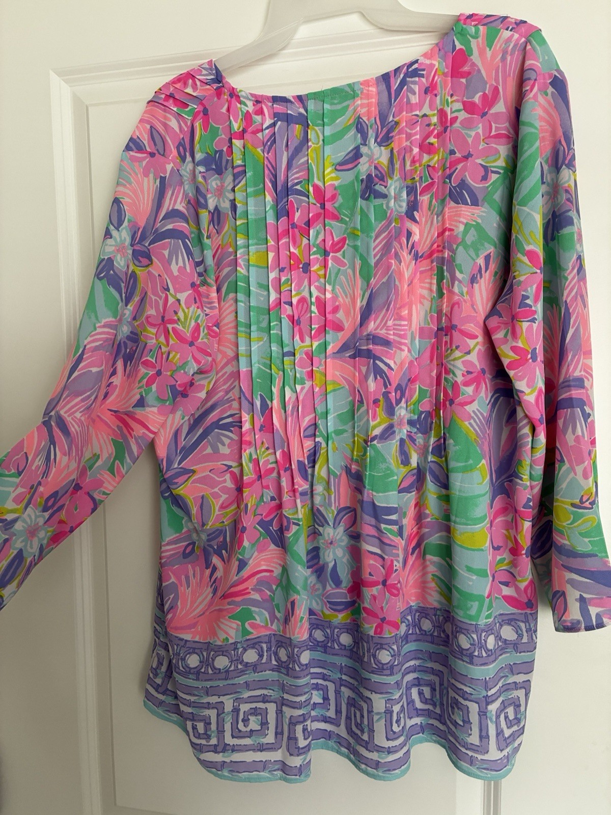 Lilly Pulitzer Marilina Tunic Top Women’s Lg Multicolor All Together Now Print
