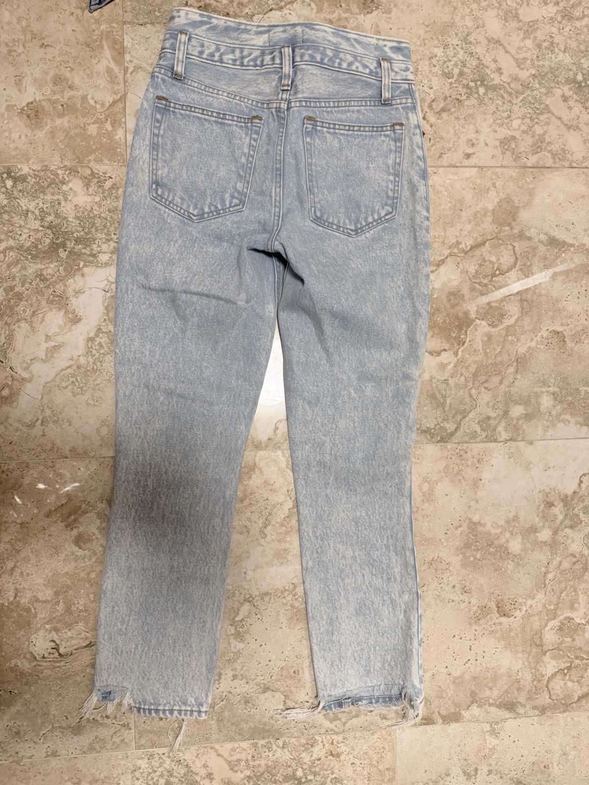 Abercrombie & Fitch Women 24 Light Wash High Rise Mom Jeans Distressed