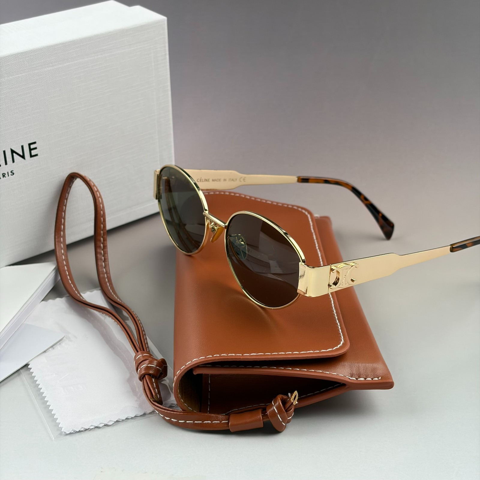 New In Box – Celine Women Men Sunglasses Triomphe Gold Metal Oval Frame Driving